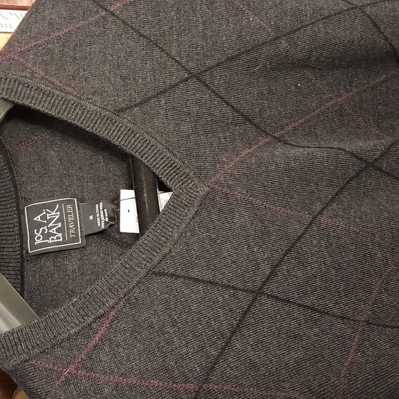 Jos. A. Bank Traveler Merino Wool Sweater - Picture 2 of 5